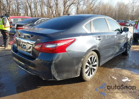 2018 Nissan Altima 2.5 Sv z USA, uszkodzony, nr VIN 1N4AL3AP6JC194029
